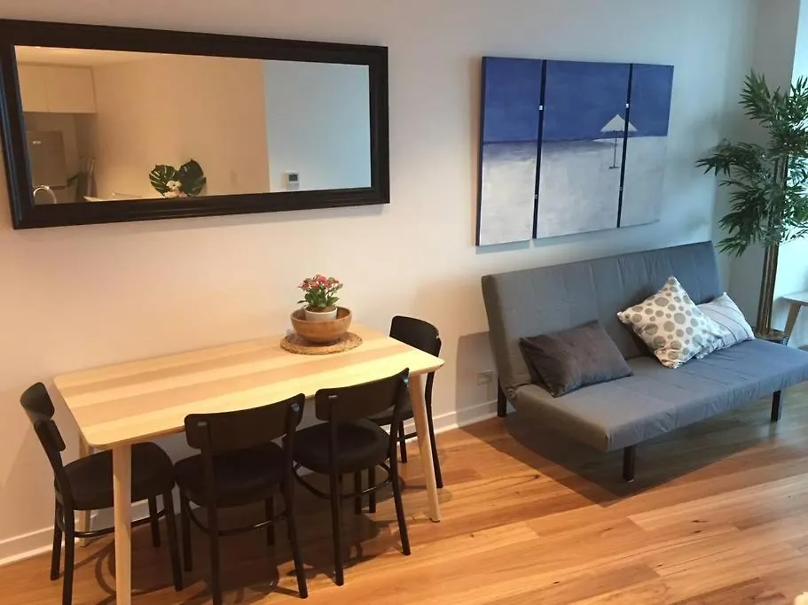 Brisbane Centre With Glorious Views & Pool Apartment